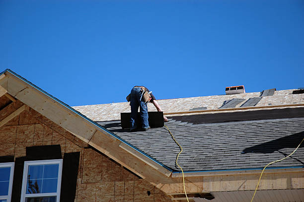 Best Storm Damage Roof Repair  in New Berlin, WI